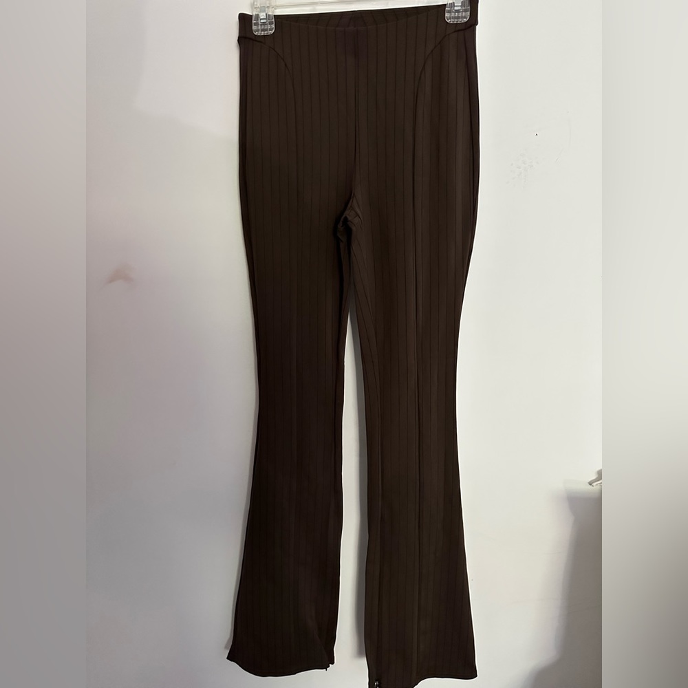 Women Alo Yoga pants